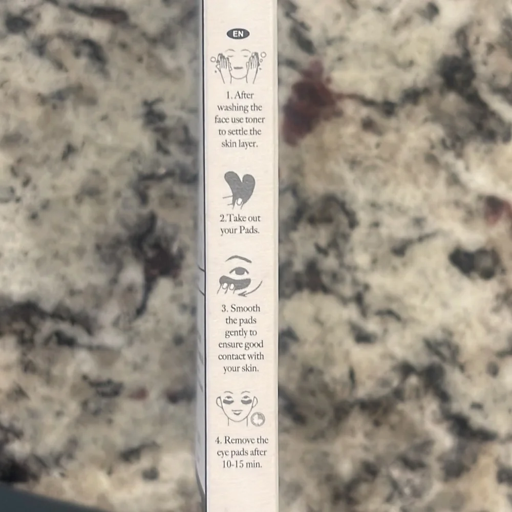 AVANT SKINCARE Hydra-Bright Collagen Eye Restoring Pads